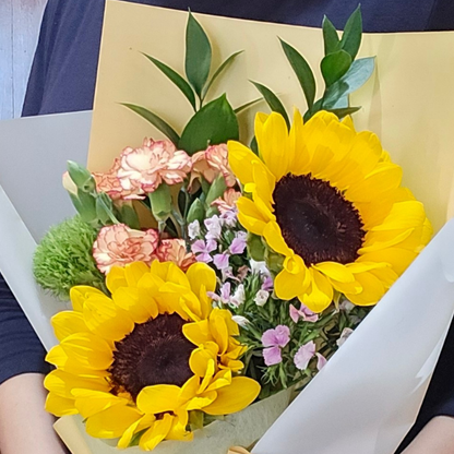 Garden Sunflower Bloom Bouquet